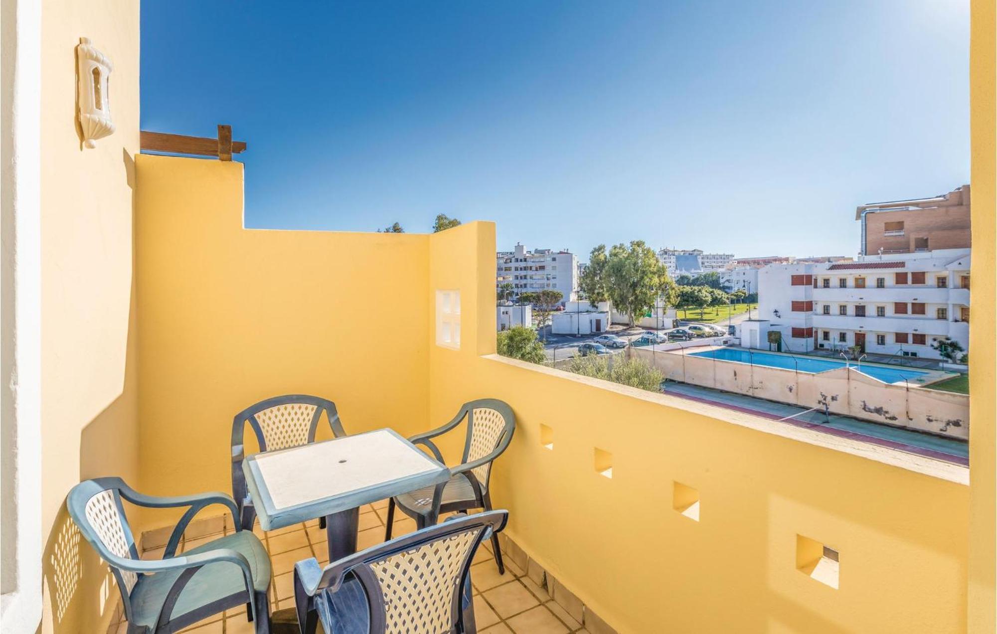 One-Bedroom Apartment in Roquetas de Mar Extérieur photo